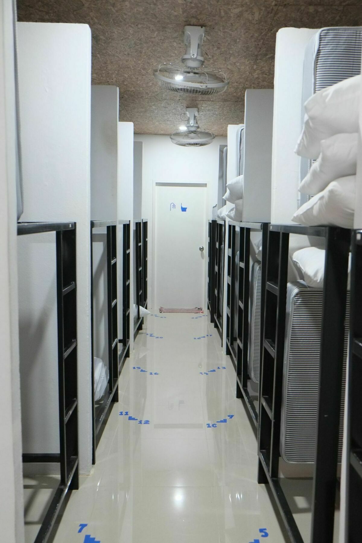 Mypatong Social Hostel Bagian luar foto
