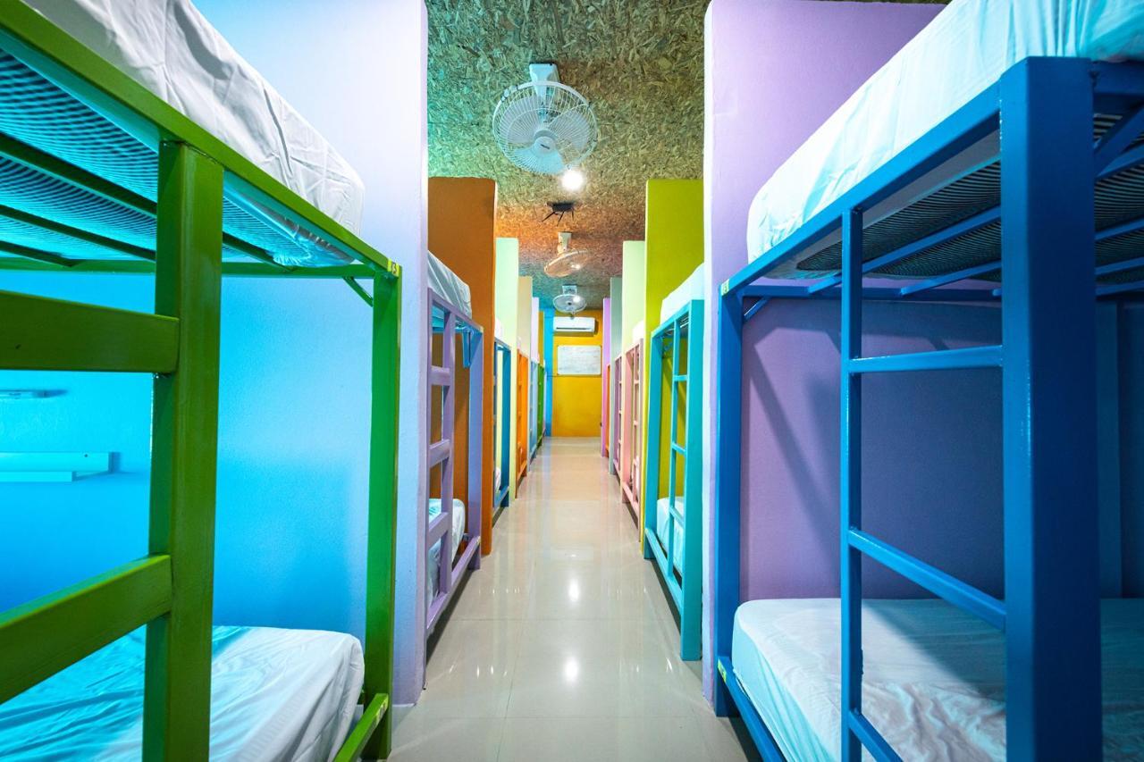 Mypatong Social Hostel Bagian luar foto