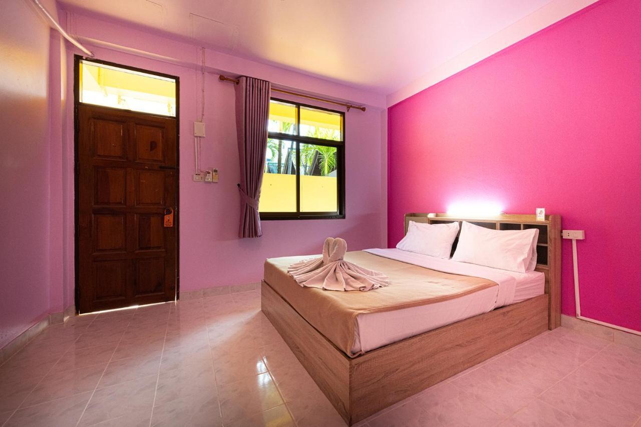 Mypatong Social Hostel Bagian luar foto