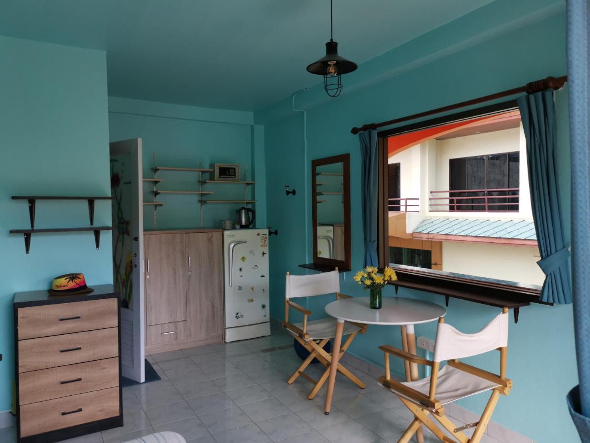 Mypatong Social Hostel Bagian luar foto